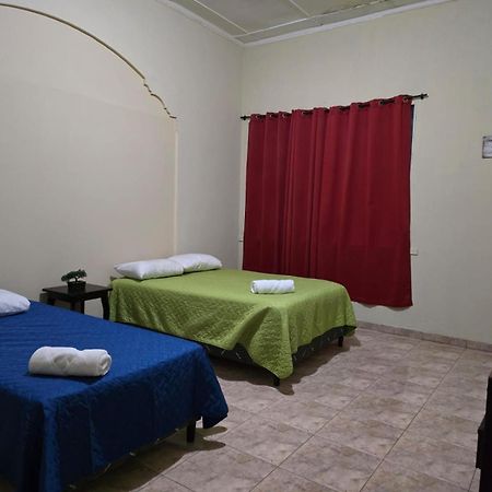 Hostal Casa Luna Santa Ana Bagian luar foto